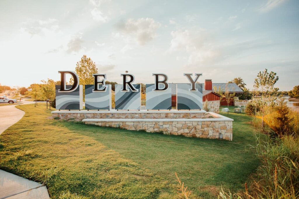 furniture and mattress store serving Derby, Kansas